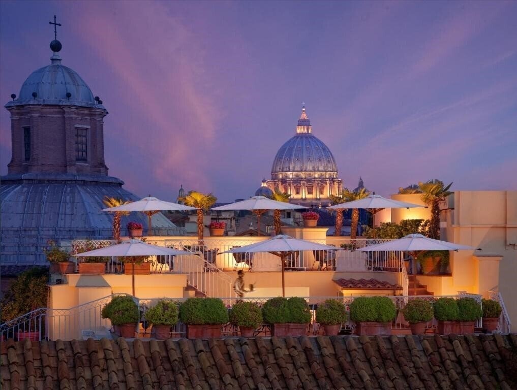 Картинка Bio Hotel Raphael - Relais & Chateaux 5*