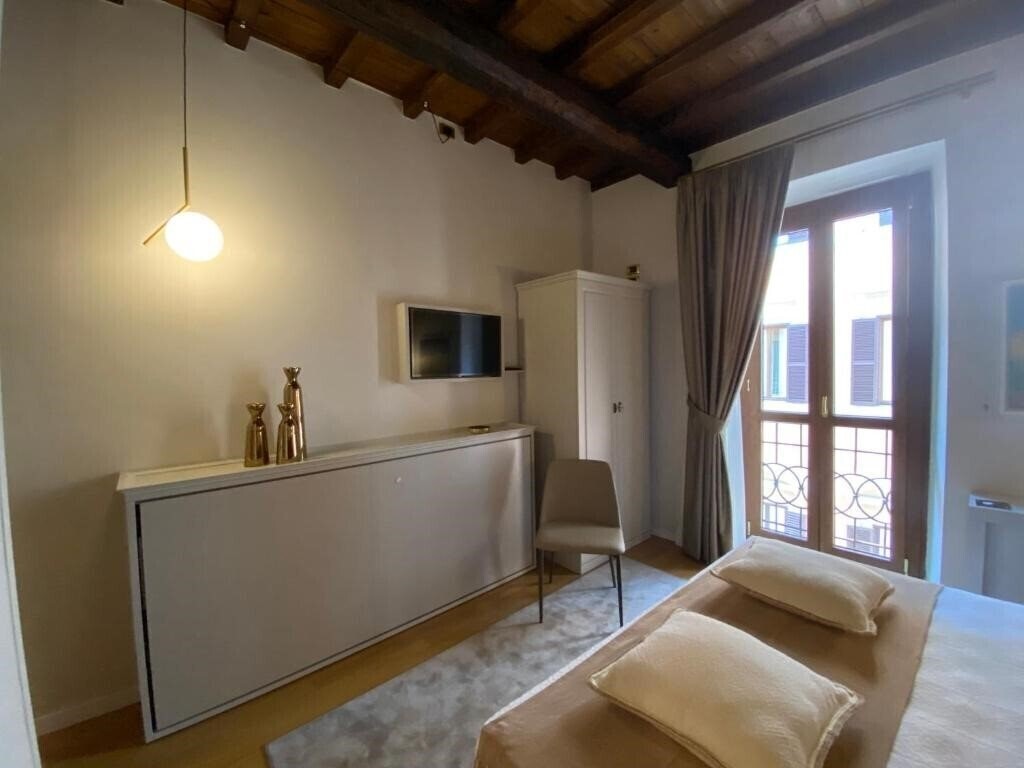 Картинка Condotti Rooms 4*