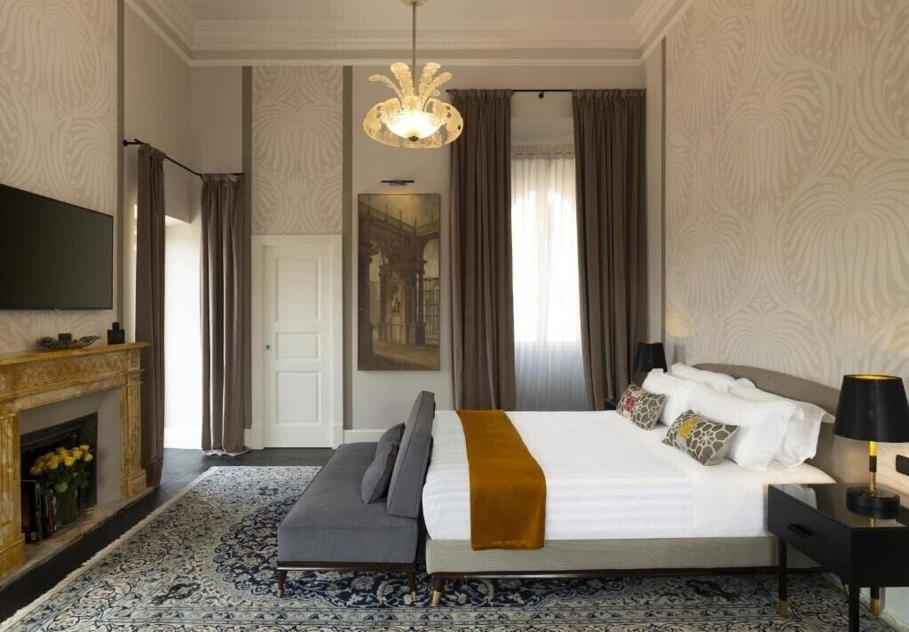 Готель Ricciardelli Luxury Studios Piazza Di Spagna 5*