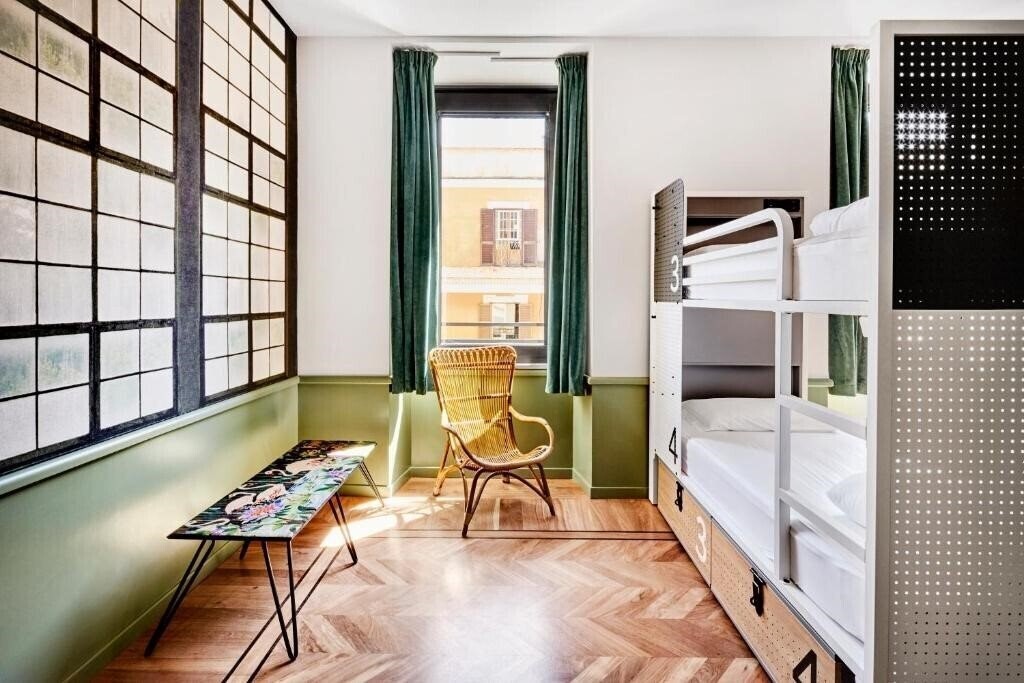 Фото Generator Rome 4*