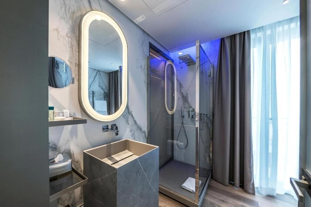 Фотографія The Regency, Rome, A Tribute Portfolio Hotel 4*