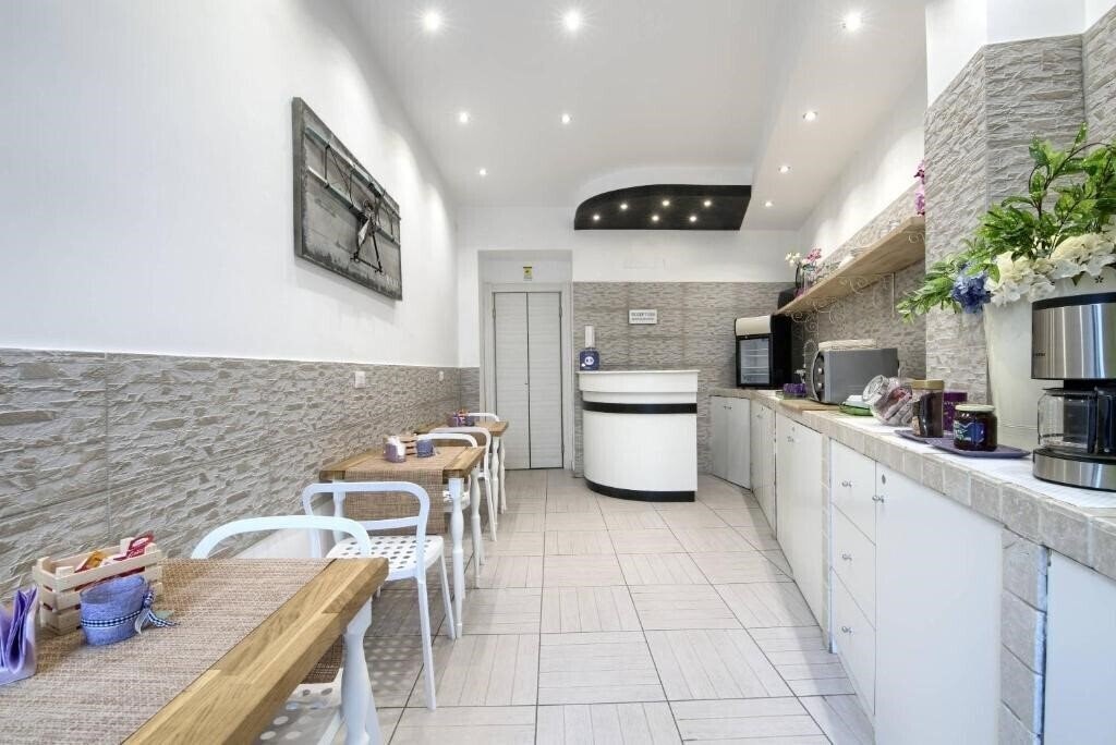 Изображение Vatican's Roof 3*