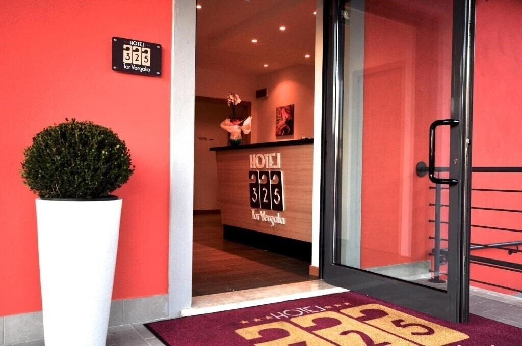 Зображення 325 Tor Vergata 3*