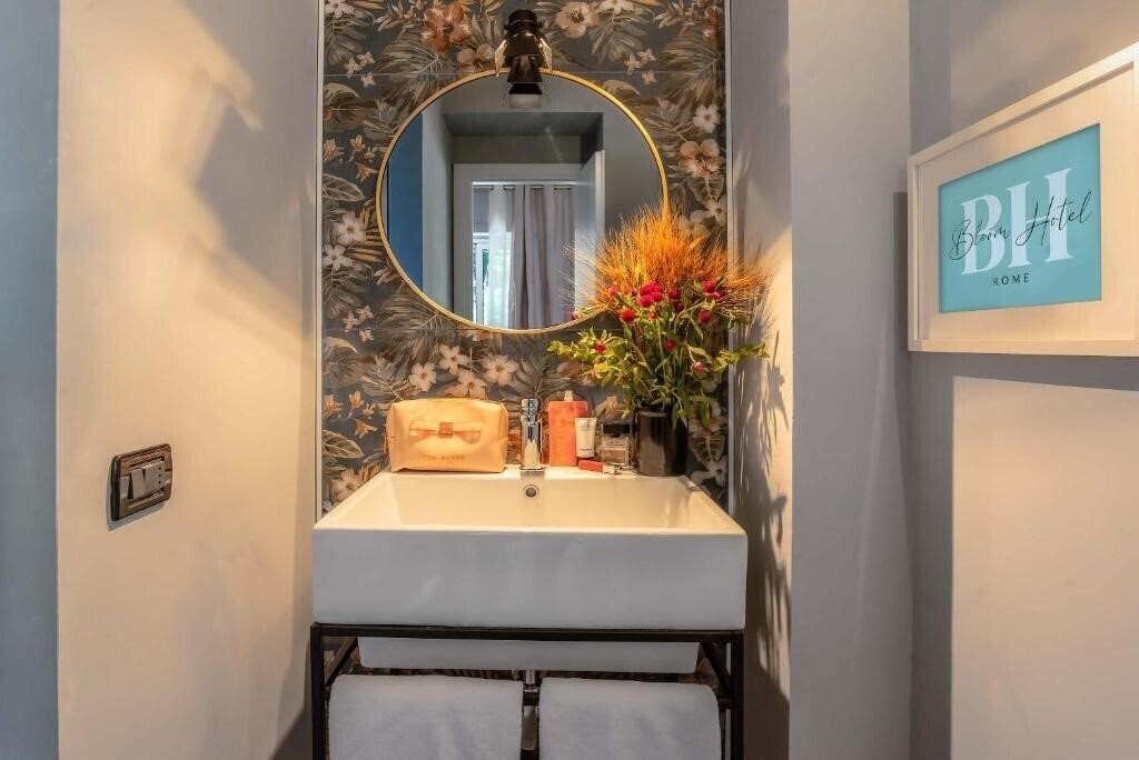 Картинка Bloom Roma 3*