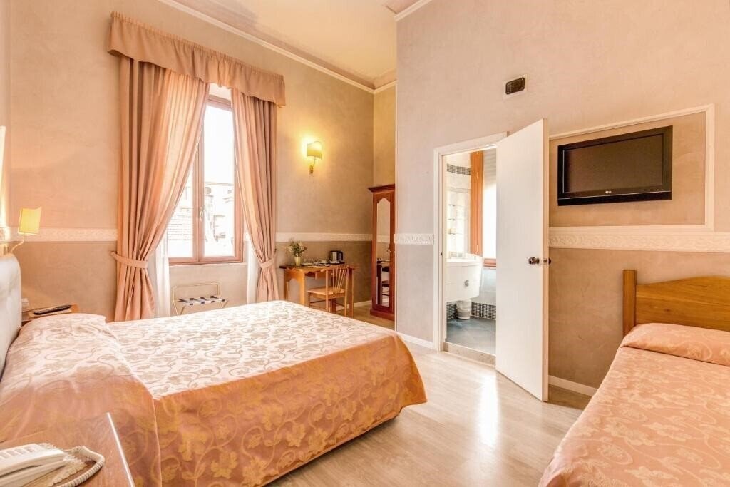 Фото Martini Hotel 3*