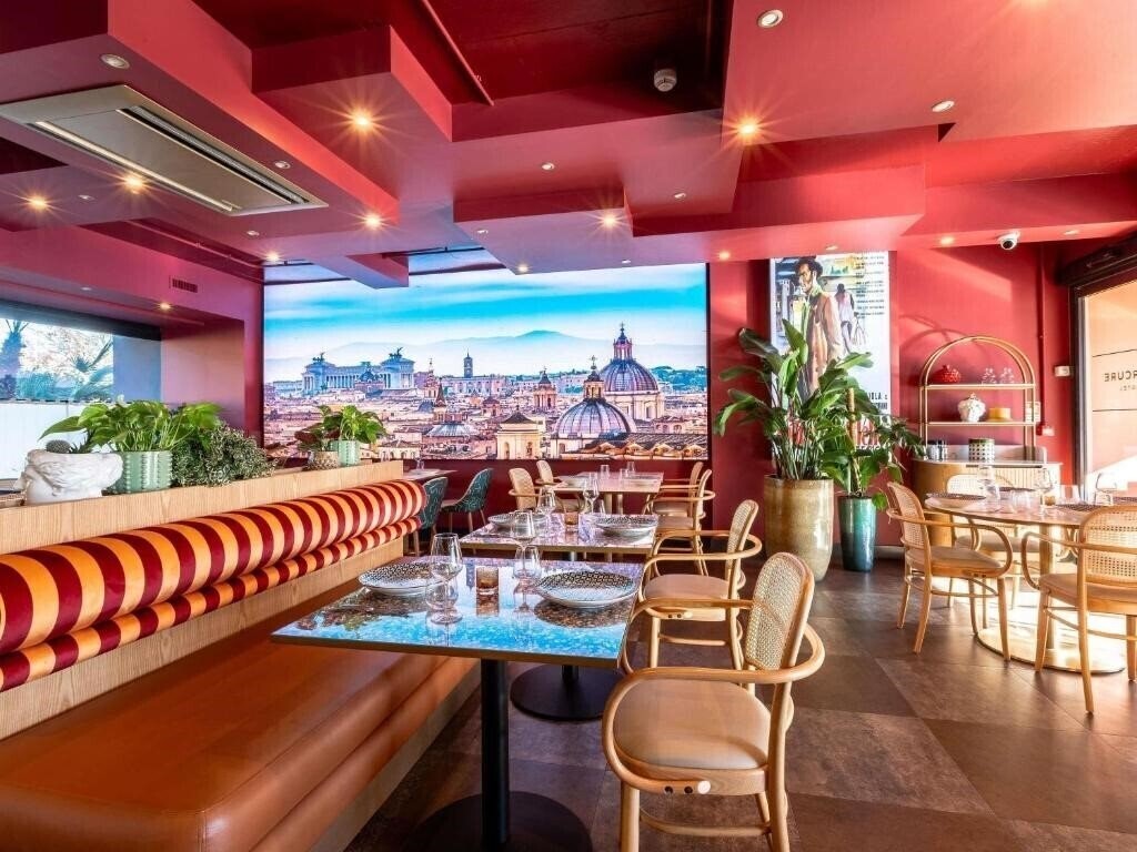 Фото Mercure Roma Cinecitta 4*