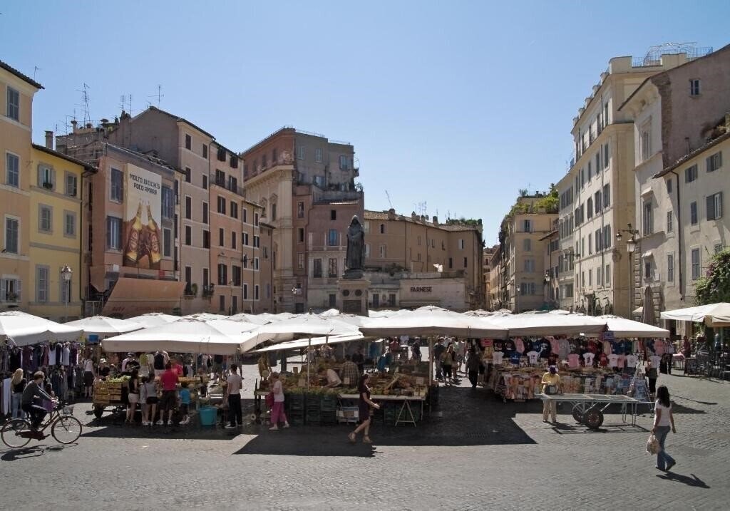 Картинка Bye Bye Roma Pantheon Suite 3*