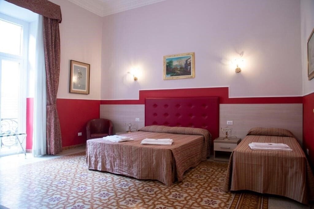Картинка Domus Napoleone 3*