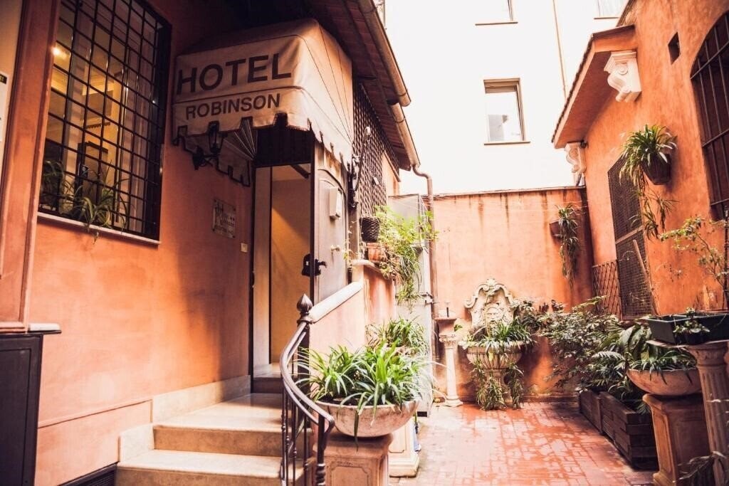 Фотографія Hotel Robinson 2*