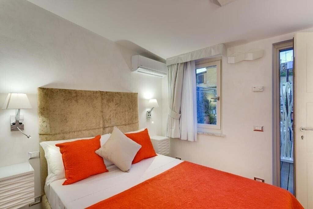 Фото Shali Luxury Suite Spagna 3*