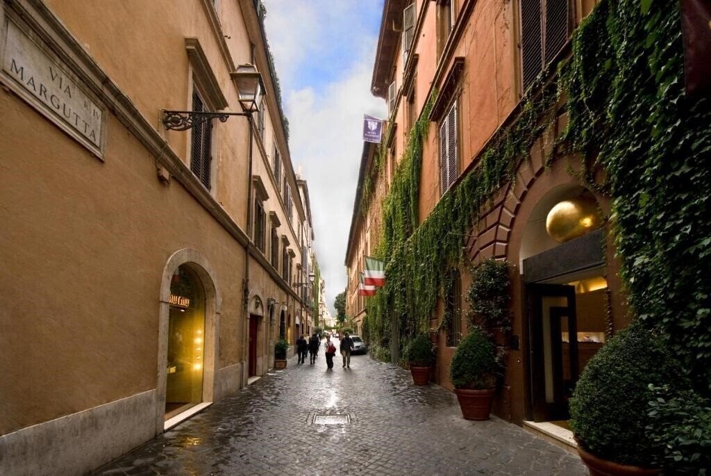 Изображение Hotel Manfredi Suite In Rome 3*