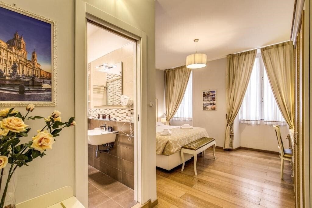 Готель Gravina Suite Frattina 3*