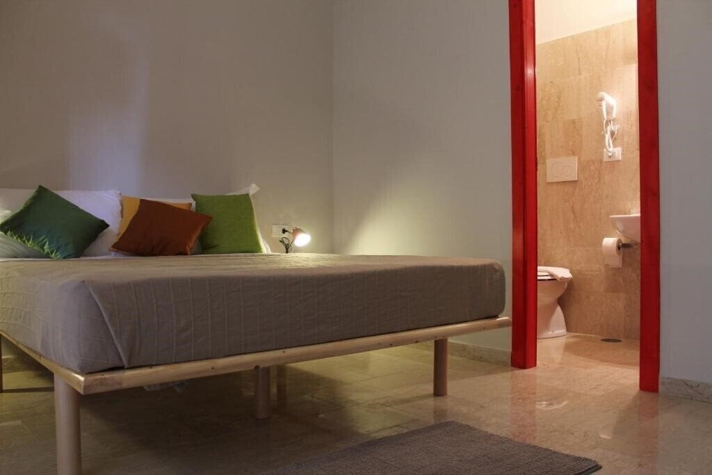 Фото Roma Art Rooms 3*