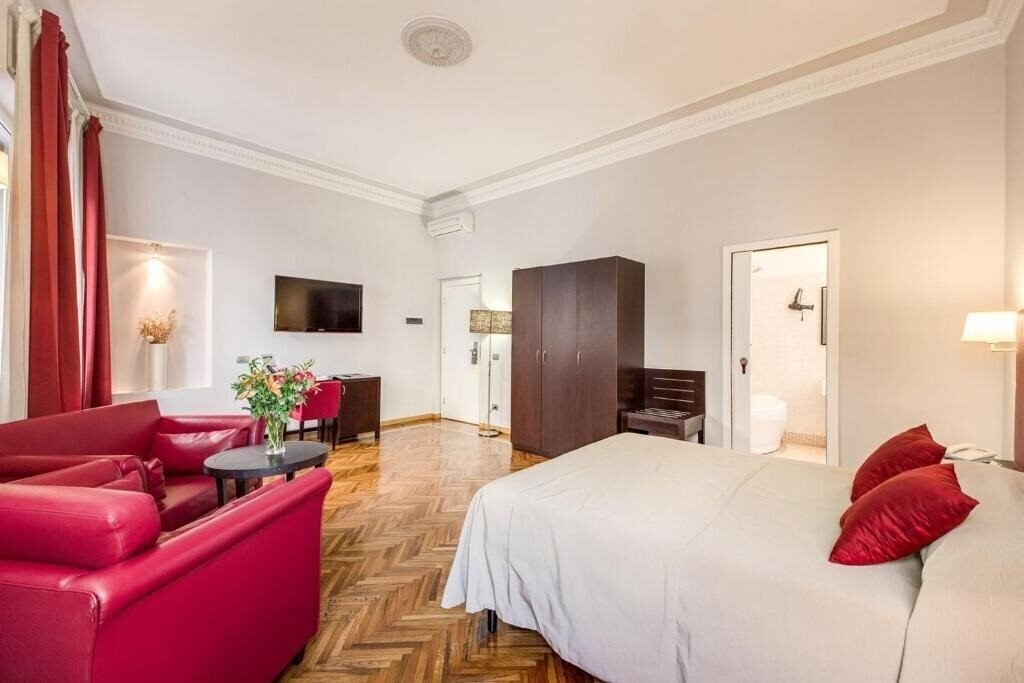 Фото Target Inn 3*