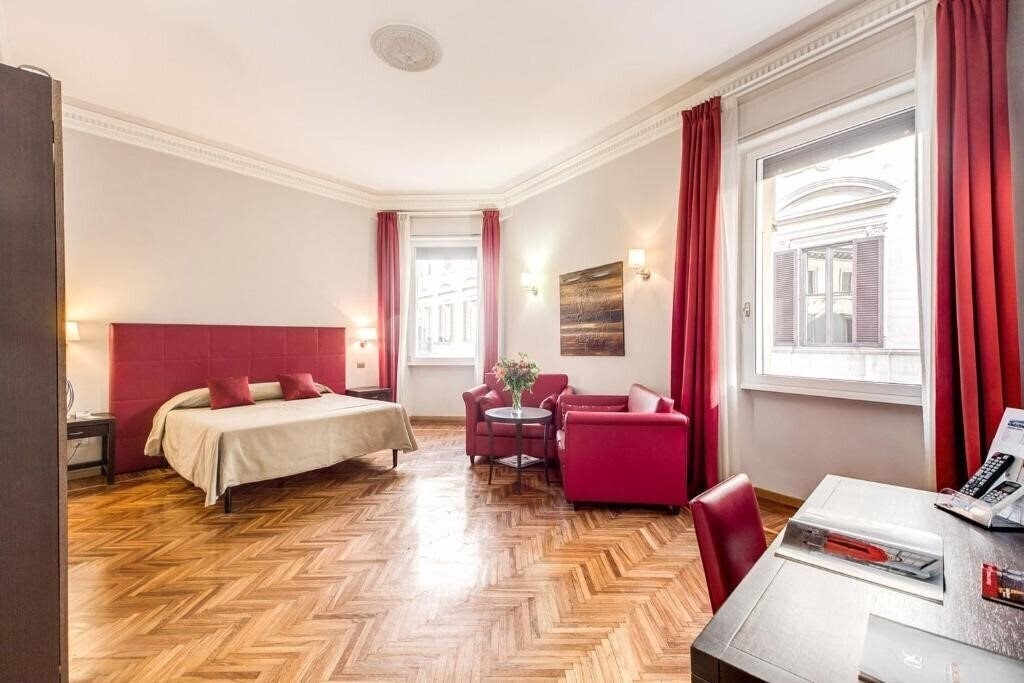 Отель Target Inn 3*