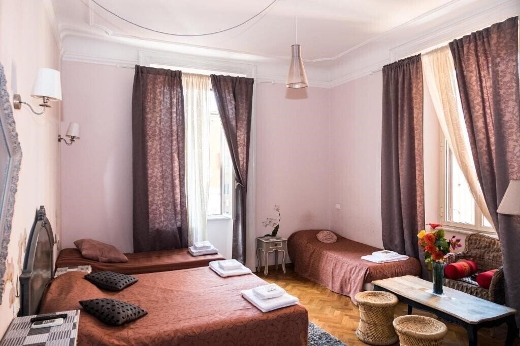 Картинка Sesto Suites Central 3*