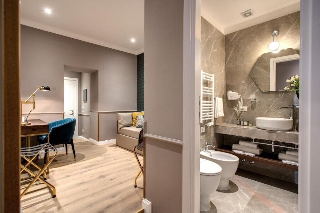 Картинка Tree Charme Parliament Boutique Hotel 3*