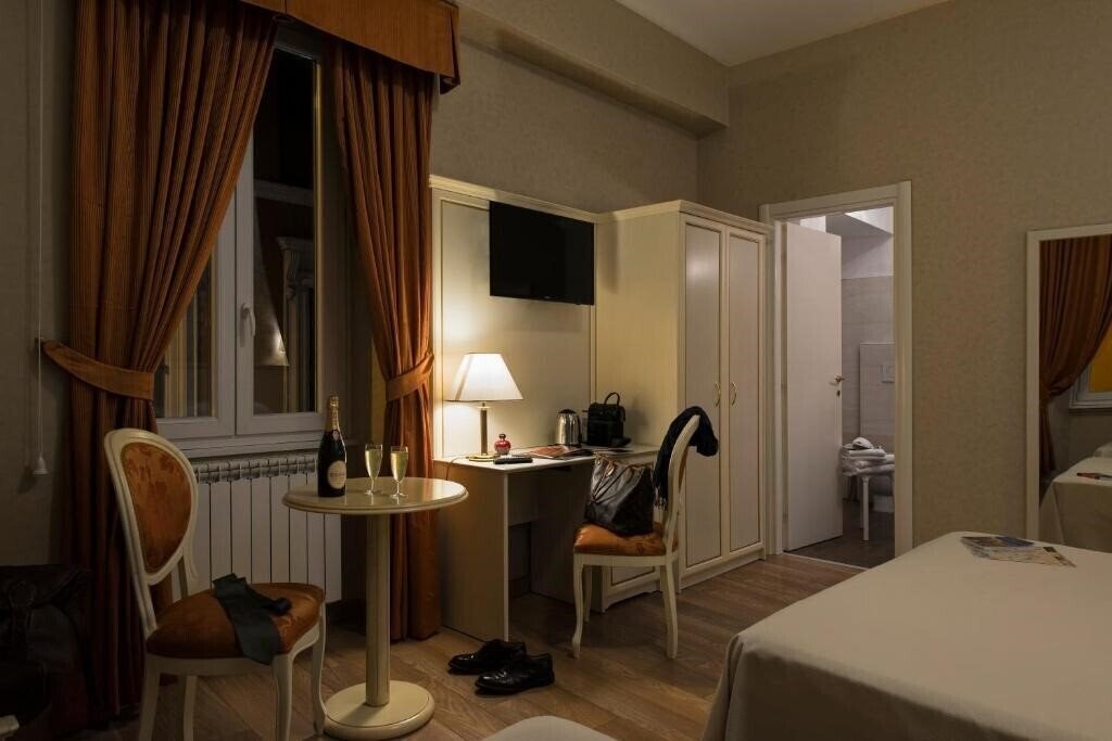 Фотографія Relais Bocca di Leone 3*