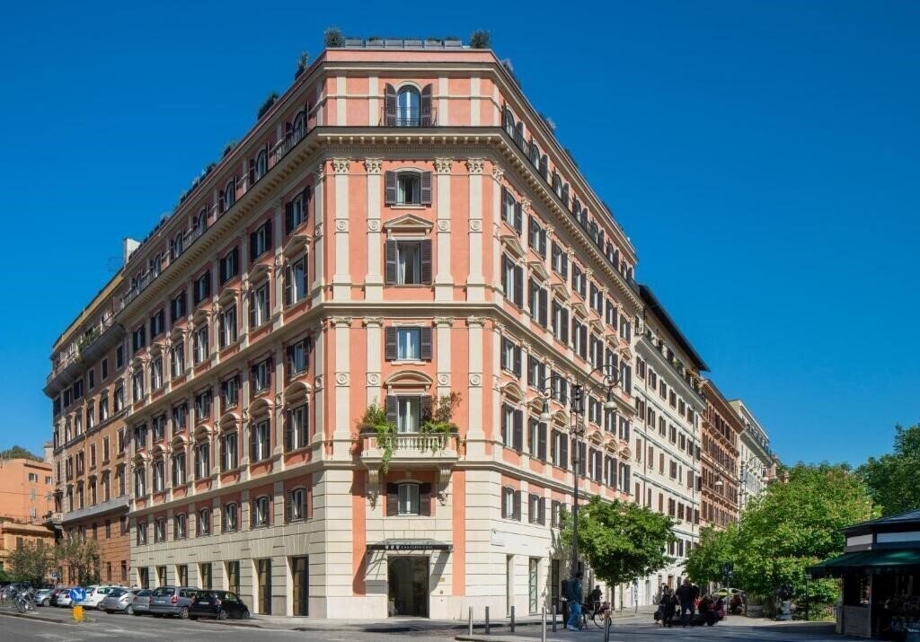 Отель Trastevere Roma UNA Esperienze 4*