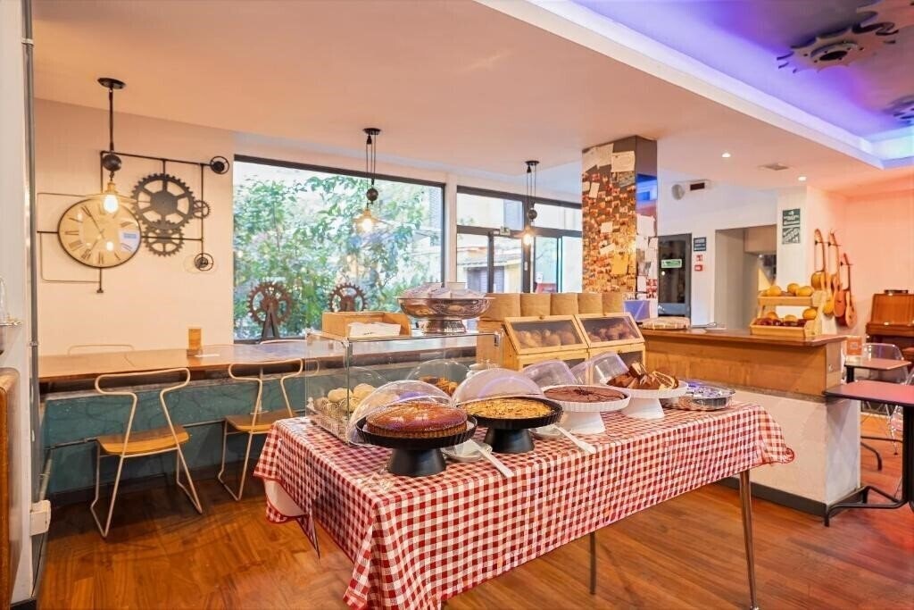 Картинка Ostello Bello Roma Colosseo 3*