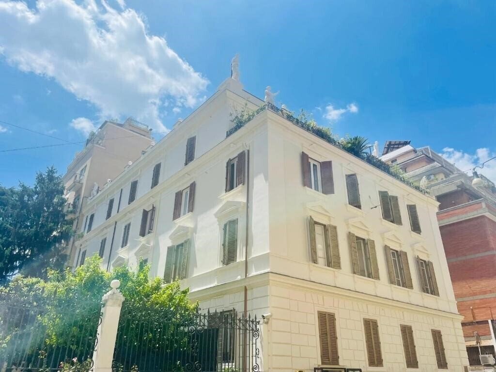Фото DCBoutiqueHotel 3*
