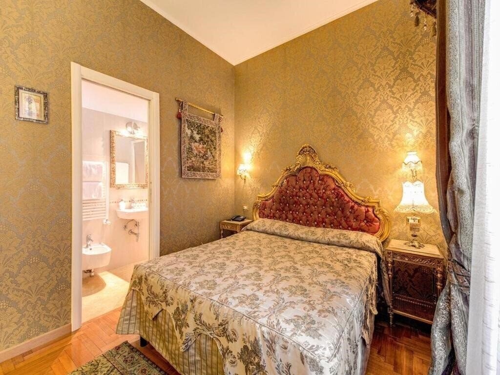 Фотографія DCBoutiqueHotel 3*
