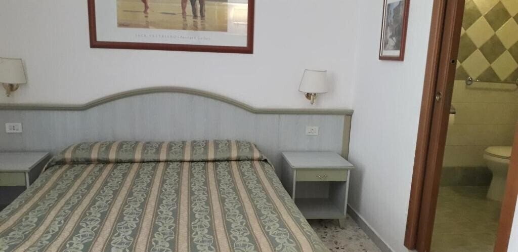 Готель Gioia Guest House 2*