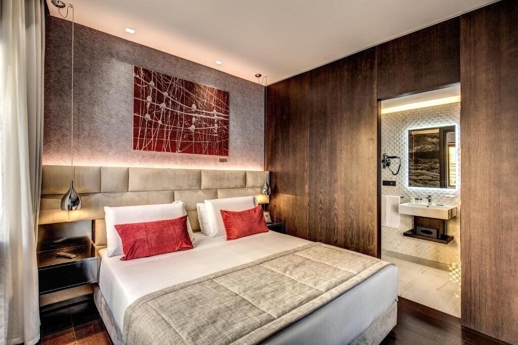 Готель Prassede Palace Hotel 4*