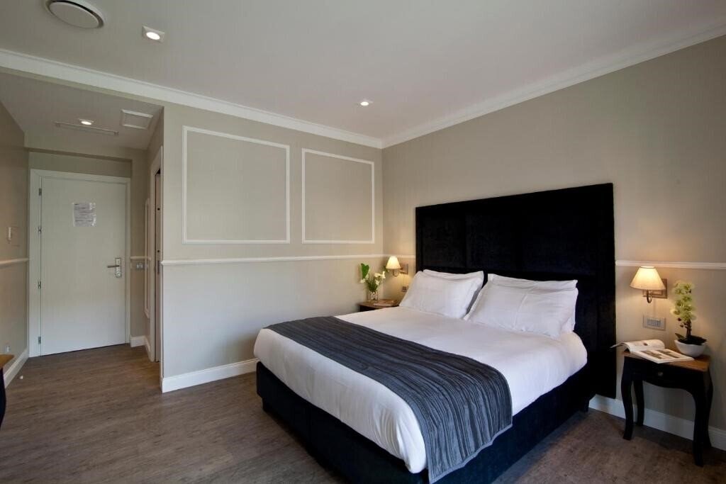 Фото Seven Suites 4*
