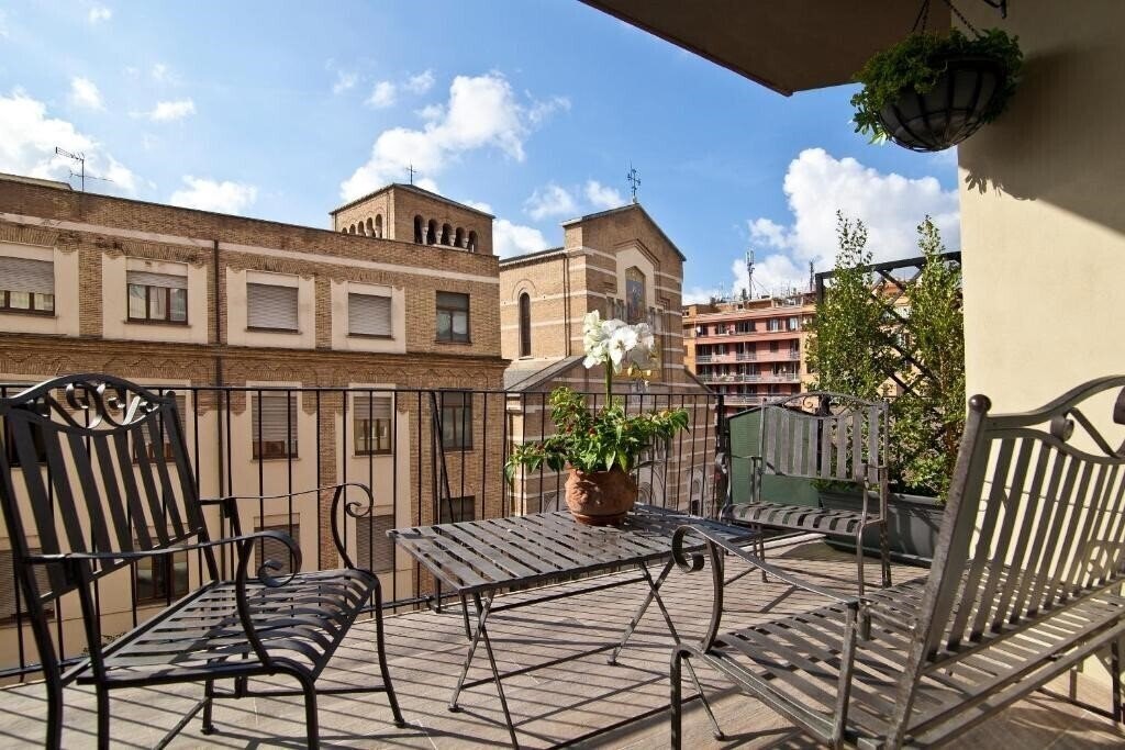 Картинка Seven Suites 4*