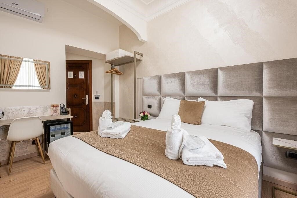 Зображення Cola di Rienzo Suite 3*