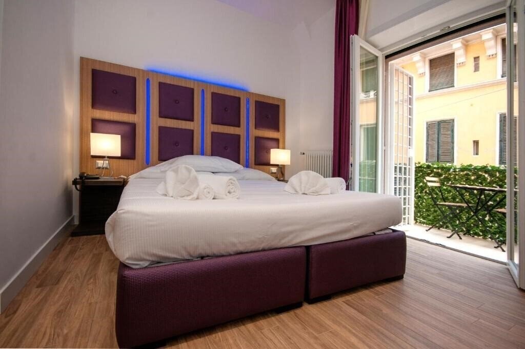 Отель Vatican Relais Rome 3*