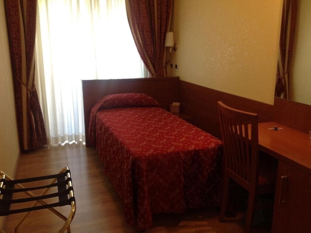 Картинка Residenza Fermi 2*