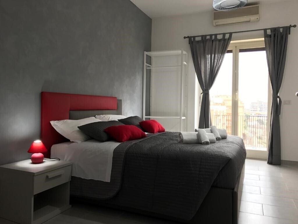Готель Dunant House 3*