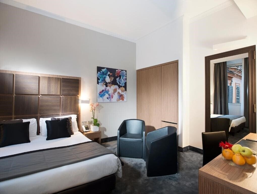Отель Trevi Hotel 3*