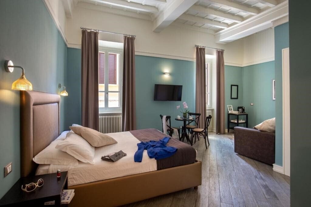 Готель My Trevi Charming & Luxury Rooms 3*
