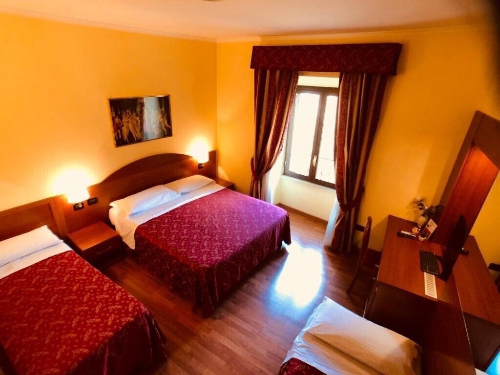 Фото Saint Peter Inn 3*