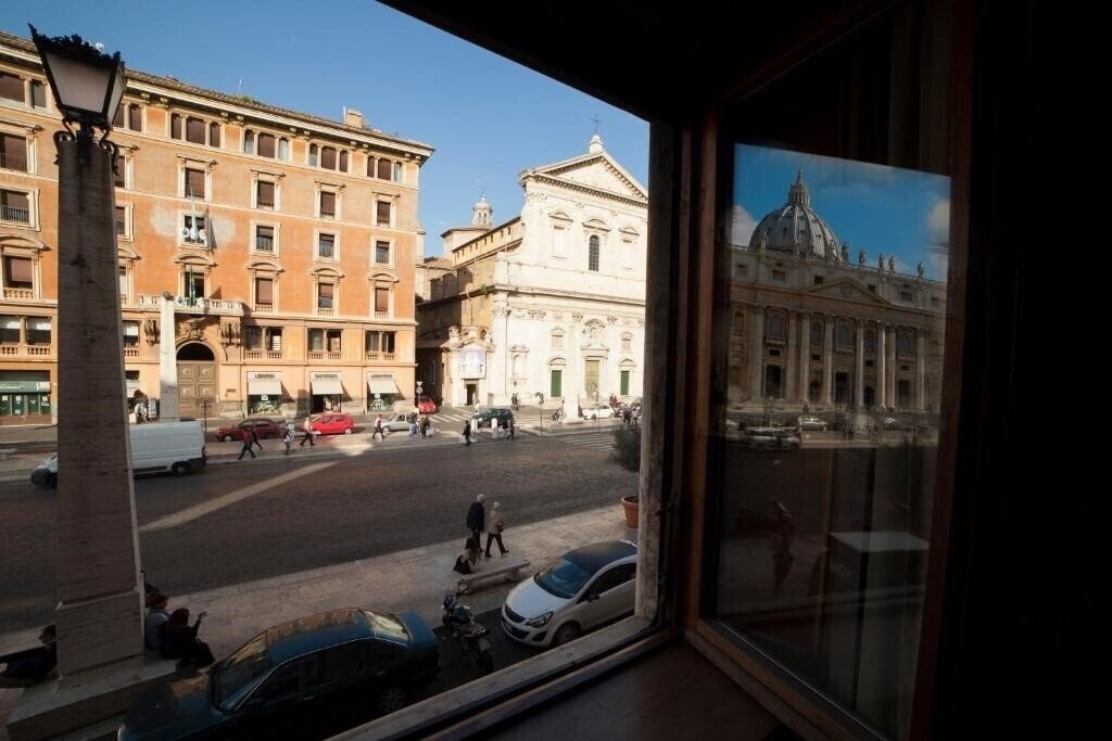 Отель St. Peter Six Rooms & Suites 3*