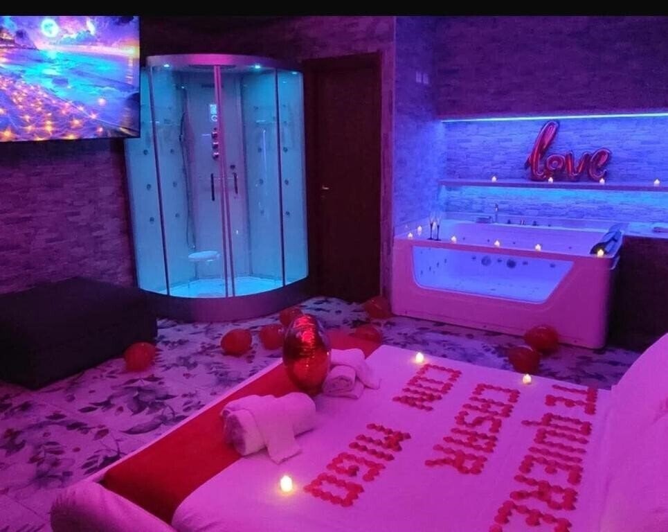 Изображение Er Centurione 3*