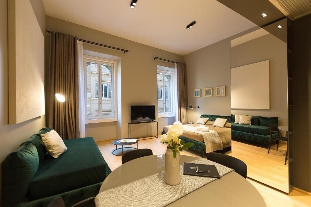 Готель Suite Della Pigna 4*
