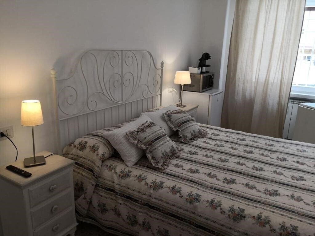 Отель Sergio Tourist Rental Close Tiburtina Station 3*