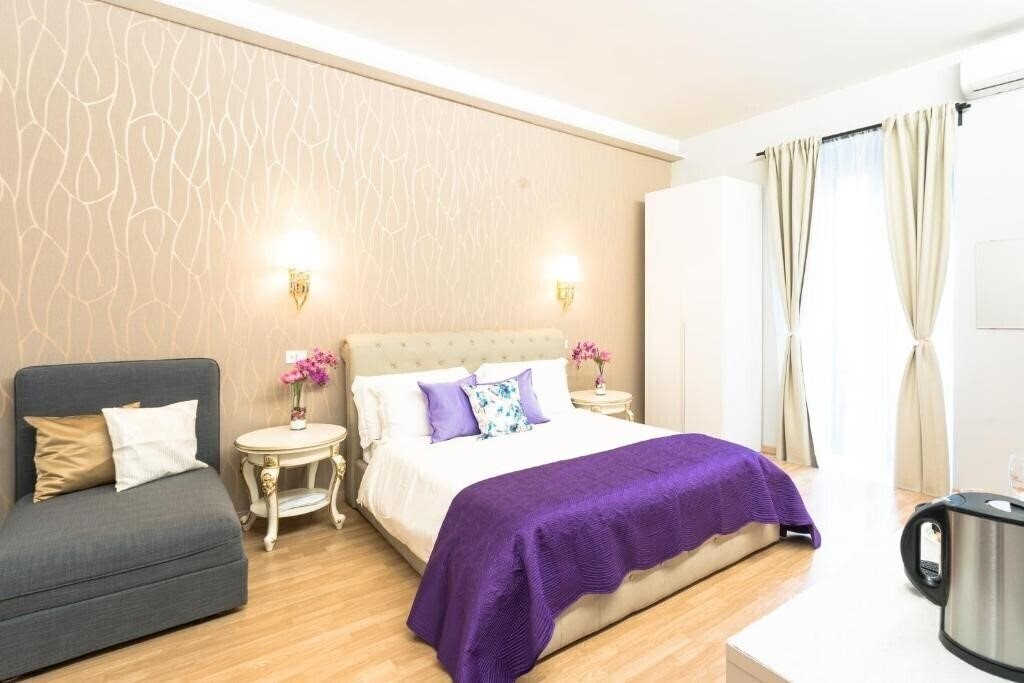 Отель BQ House Milizie Luxury Rooms 3*