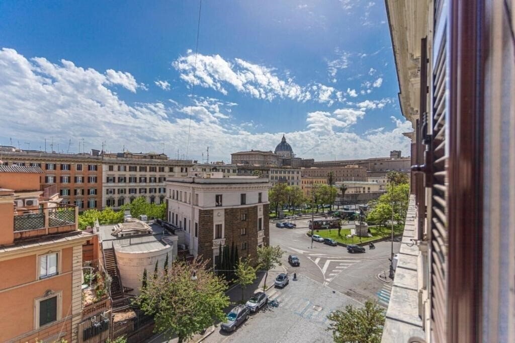 Картинка Flat 285 La Suite 3*