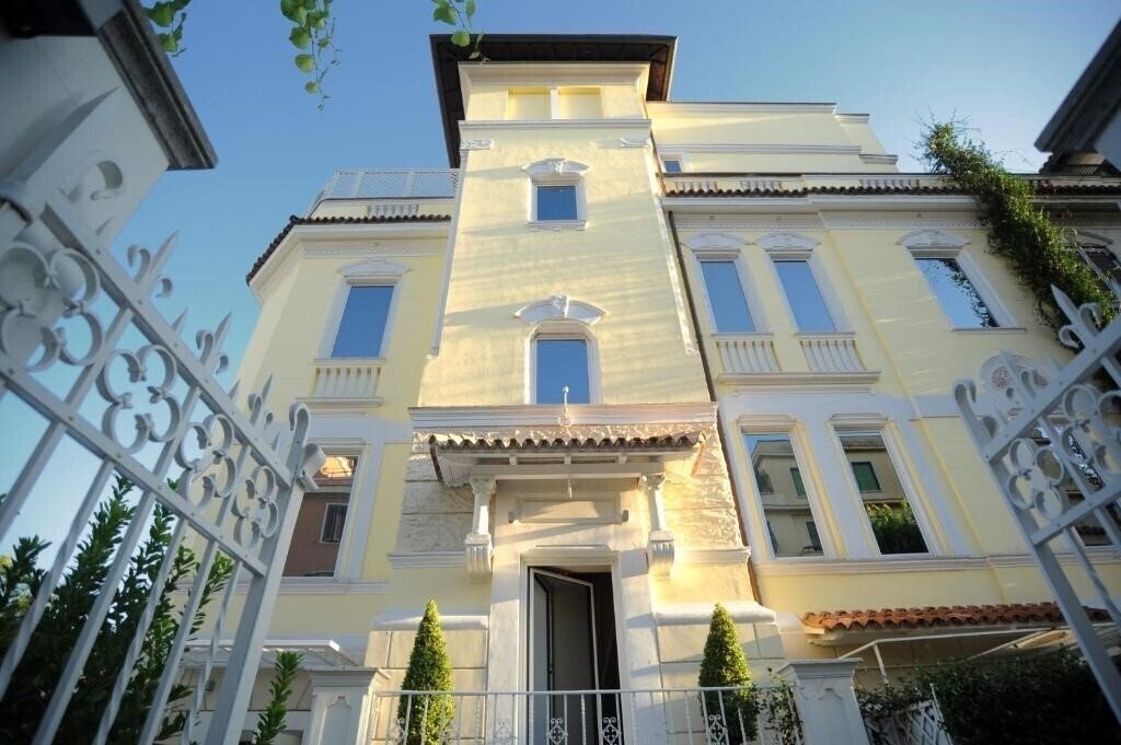 Готель Hotel Villa Duse 4*