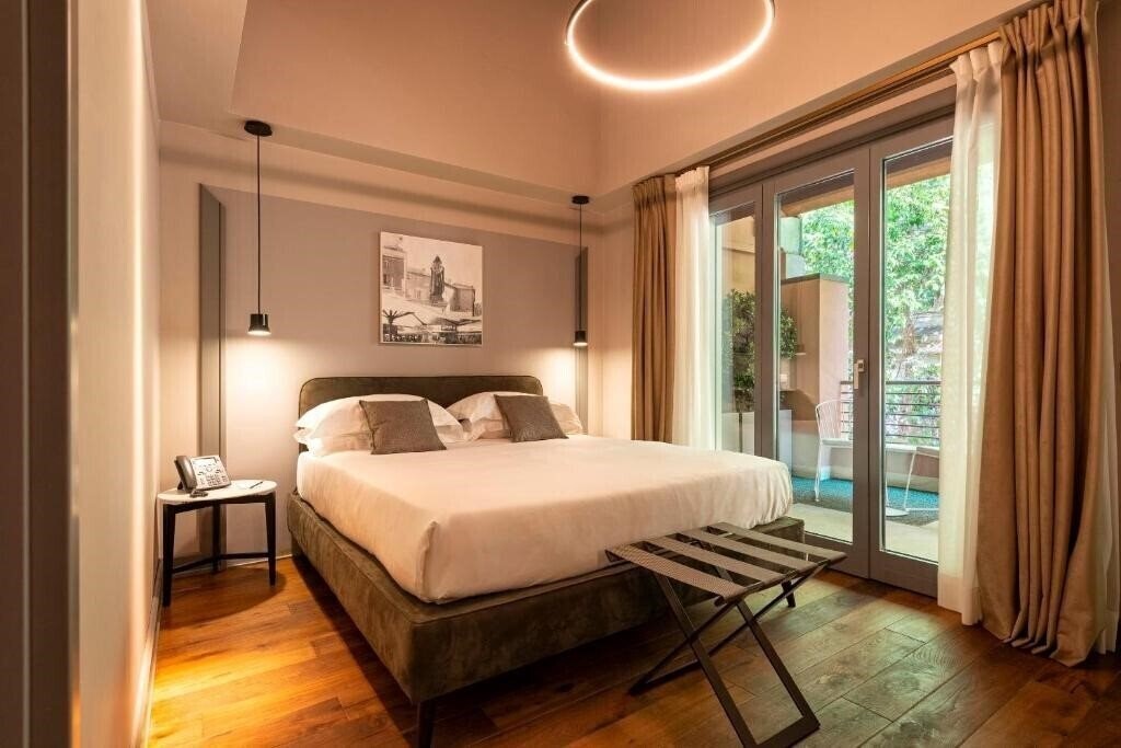 Фото Loly Boutique Hotel 4*