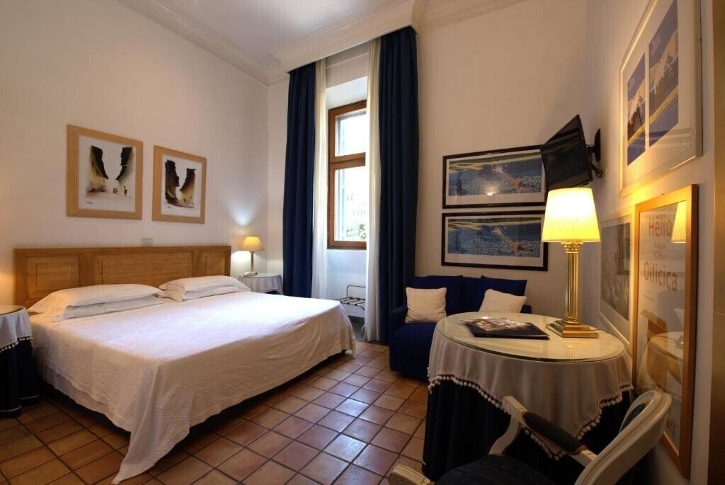 Фото Hotel Locanda Cairoli 4*