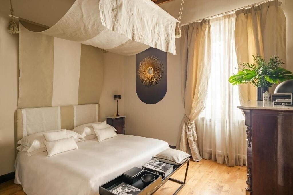 Фото Crossing Condotti 4*