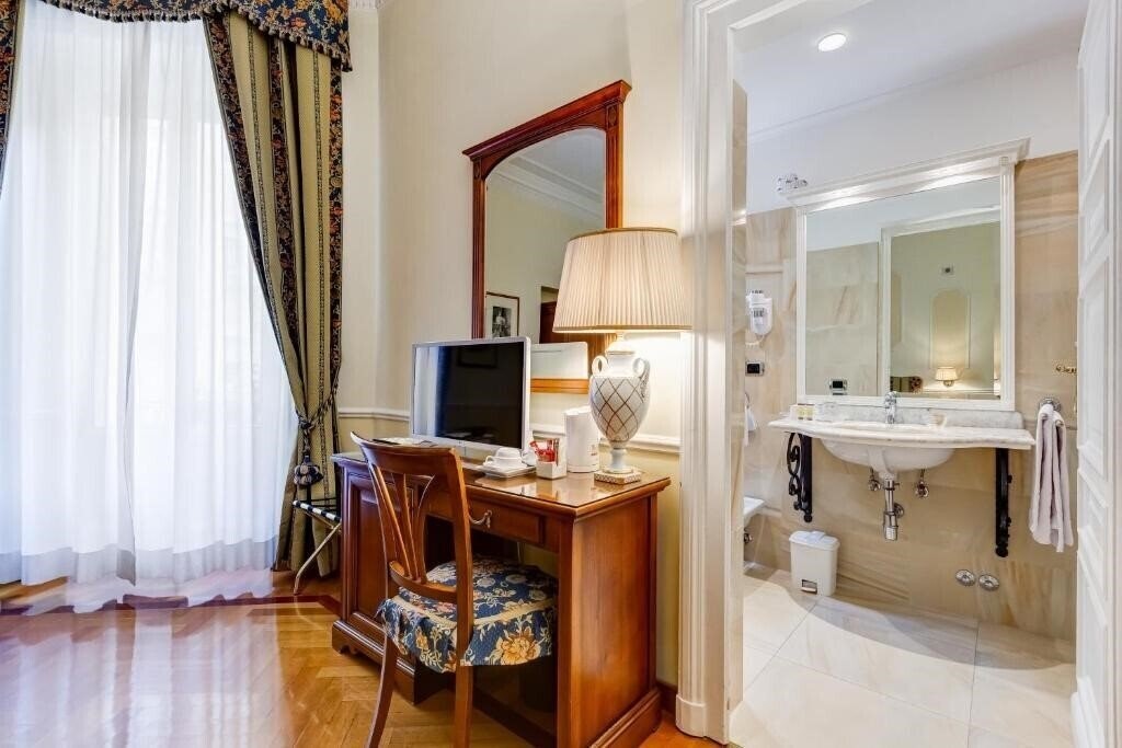 Фото Hotel Cellini 3*