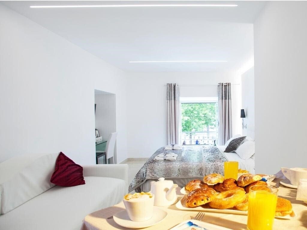 Готель San Pietro Grand Suite 3*