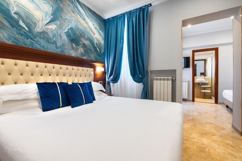 Отель Esposizione Luxury Rome 3*